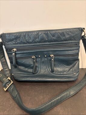 Stone & Co. Blue Leather Crossbody Hobo Bag Multi Zip Organizer Pocket